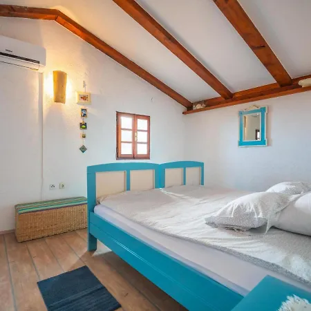 Holiday home Mickey By Interhome