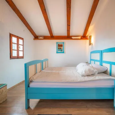 Mickey By Interhome Mošćenička Draga